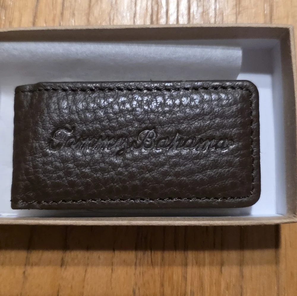 Tommy Bahama Brown Leather Money Clip